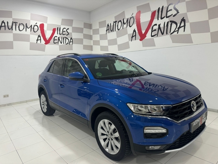 Volkswagen T-Roc Advance foto miniatura