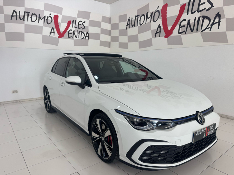 Volkswagen Golf VIII GTE eHybrid foto miniatura