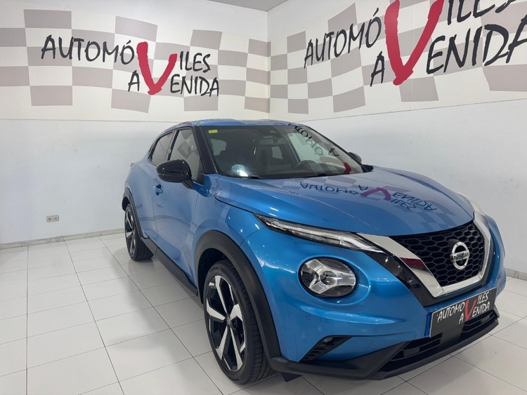 Nissan Juke Tekna foto miniatura