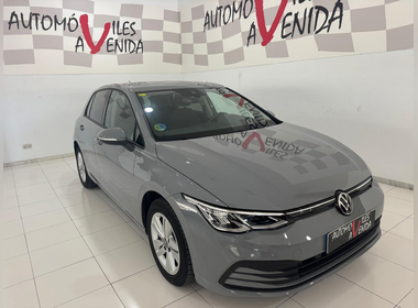 Volkswagen - Golf VIII