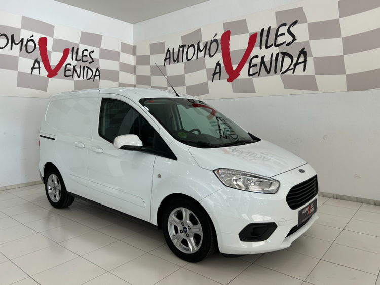 Ford Transit Courier Limited foto miniatura