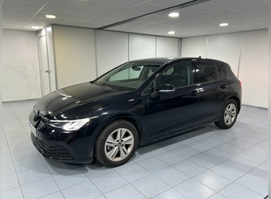 Volkswagen - Golf VIII