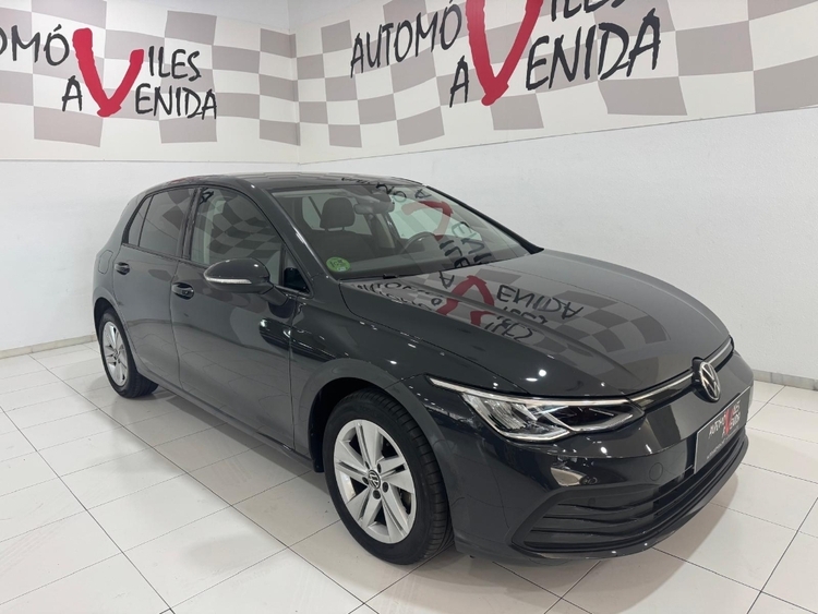 Volkswagen Golf VIII Basis foto miniatura