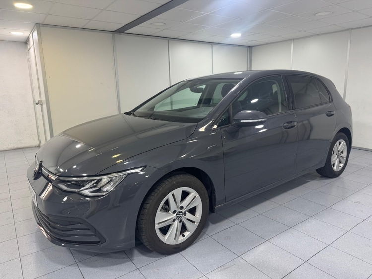 Volkswagen Golf VIII Life eTSI foto miniatura