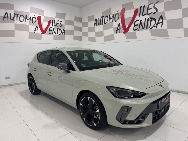 Cupra Leon 1.5 eTSI 110 kW foto miniatura