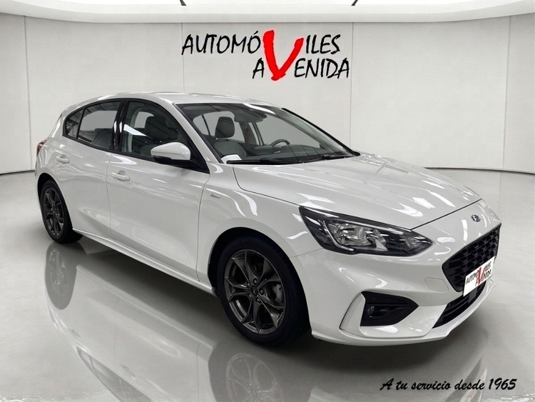 Ford Focus ST-Line foto miniatura