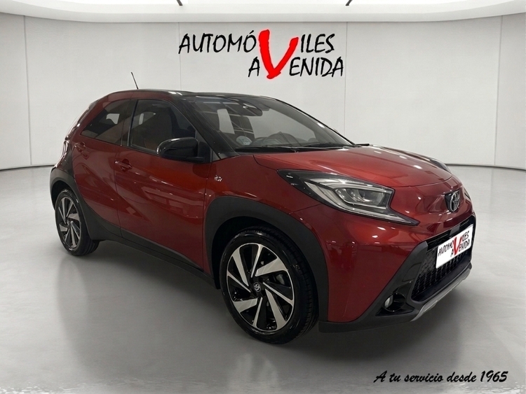 Toyota Aygo Play foto miniatura