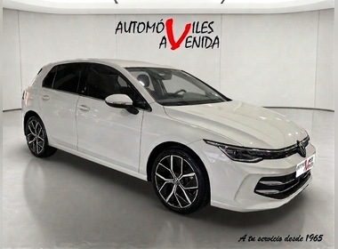 Volkswagen - Golf VIII