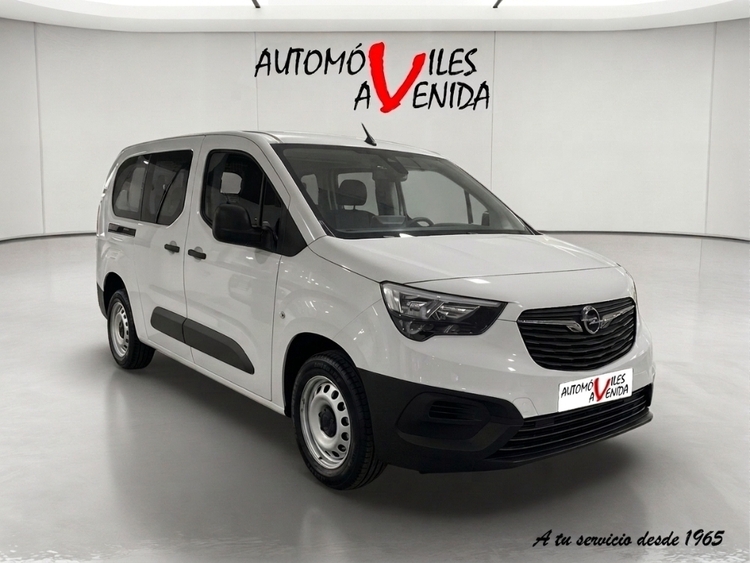 Opel Combo Doble Cabina foto miniatura