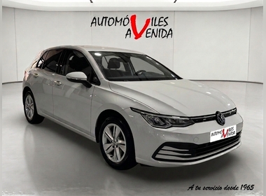 Volkswagen - Golf VIII