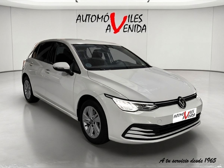 Volkswagen Golf VIII Life foto miniatura