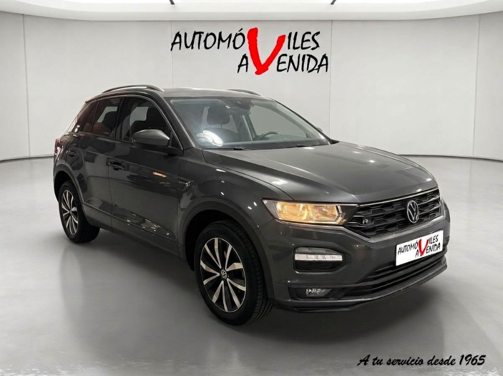 Volkswagen T-Roc Advance foto miniatura