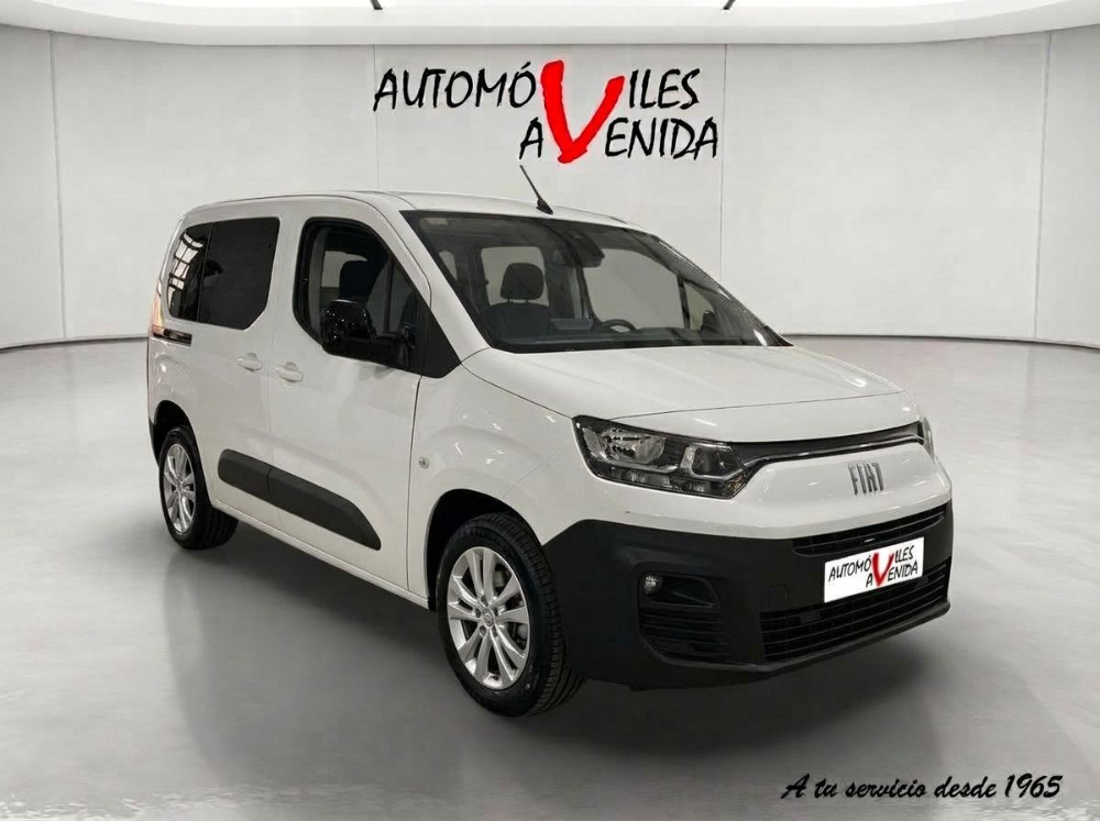 Fiat Doblò Combi L1 1.5 BlueHDi 75 kW foto miniatura