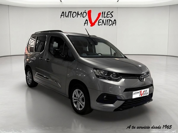 Toyota Proace City Verso L1 Family Active foto miniatura
